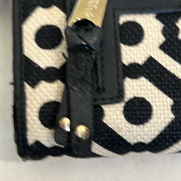 Spartina 449 art deco wallet/wristlet black and cream EUC